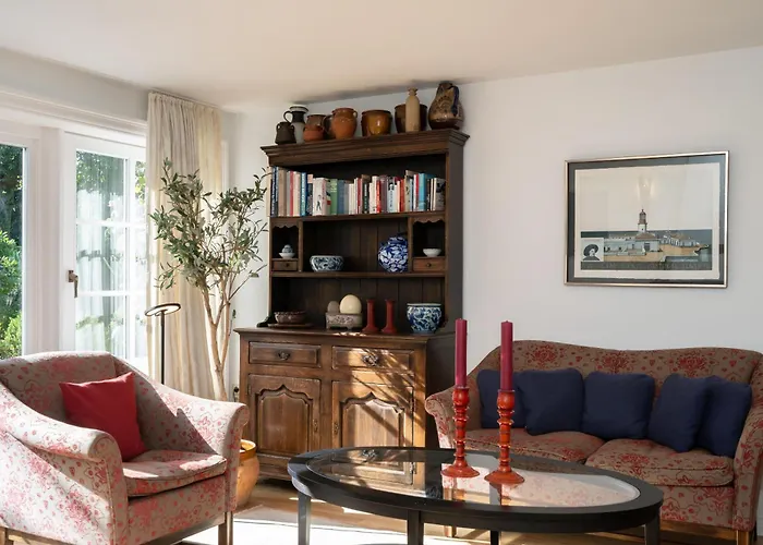 度假居 Haus Hideaway *